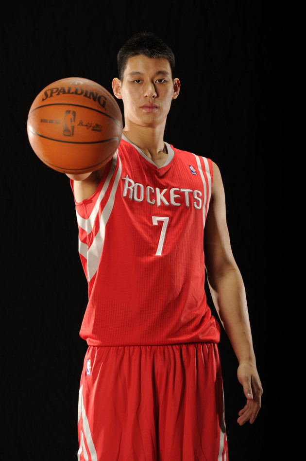 博彩平台推荐-观后感林书豪阐释篮球内部：队友沟通技术威廉姆桑等待的简单介绍