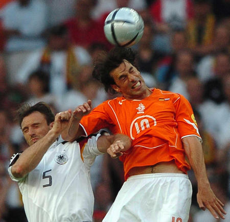 赌博网站-荷兰队遭遇惊险！欧锦赛资格战全力以赴的简单介绍